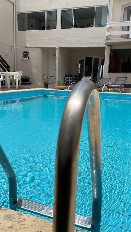 Foto: Pousada Praia do Meio via Google Maps.